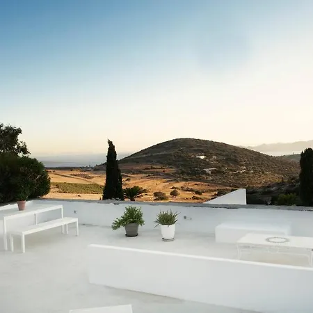 Cycladic Kamari *