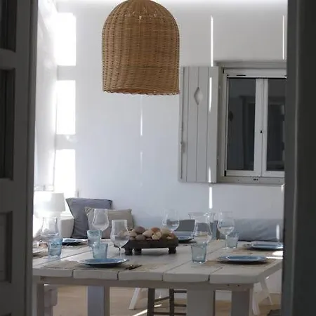 Cycladic Kamari Holiday home Aneratza