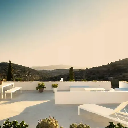 Cycladic Kamari Holiday home *