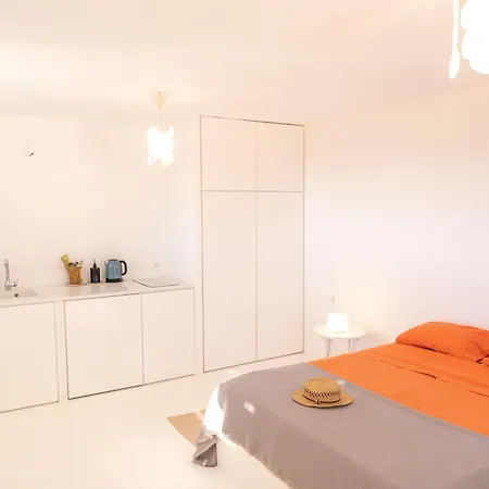 Cycladic Kamari Holiday home Aneratza