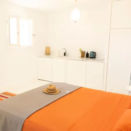 Cycladic Kamari